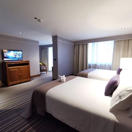The Sukosol Hotel Банкок Екстериор снимка Deluxe Room